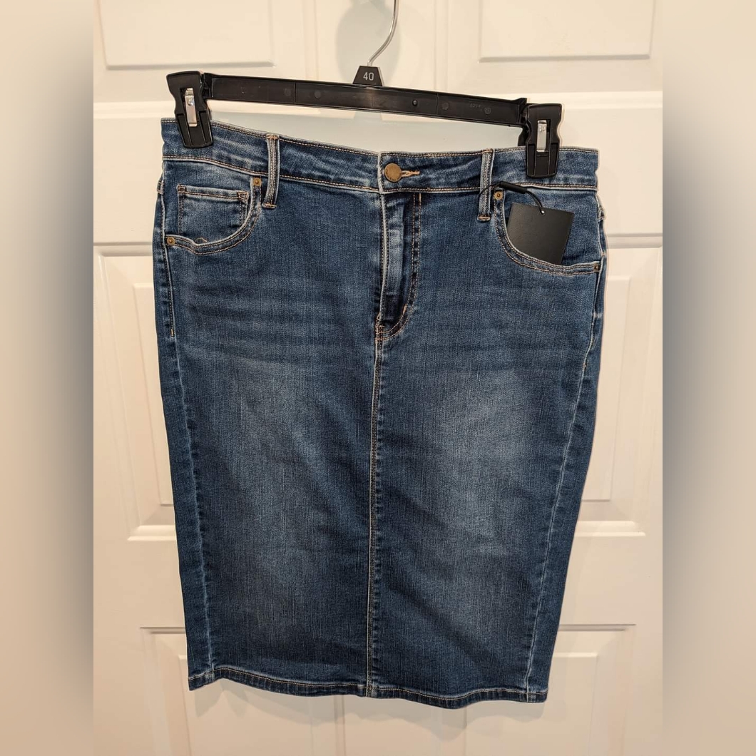 Calvin Klein Jeans Bardot Blue 955 Skirt Size 31 Brand New With Tag
